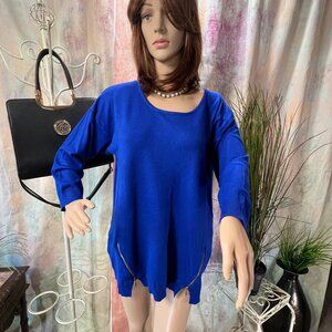 📌Cable & Gauge Cobalt Blue Long Comfy Sweater  Zipper on Both Side at the Hem